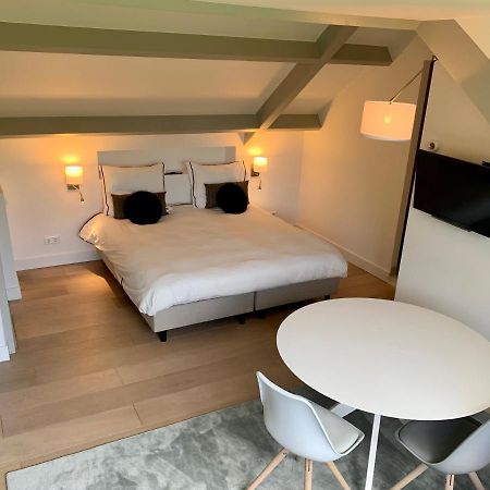 Bed&Breakfast Karakter Den Dungen Exterior foto