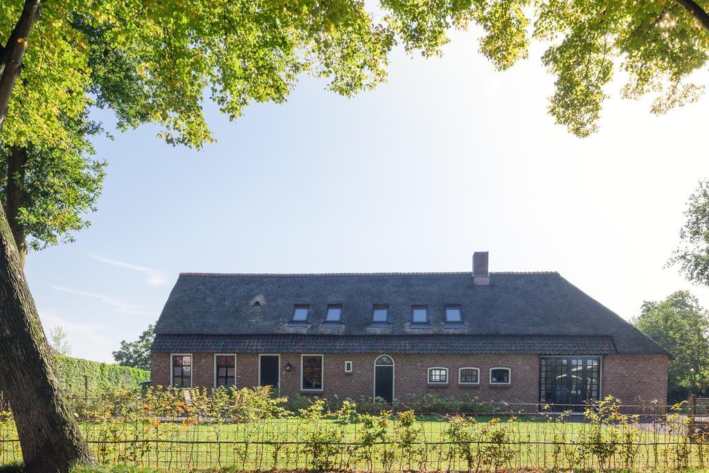 Bed&Breakfast Karakter Den Dungen Zimmer foto